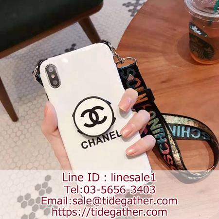 Chanel スタンド機能 チェーン付き iPhone11ケース