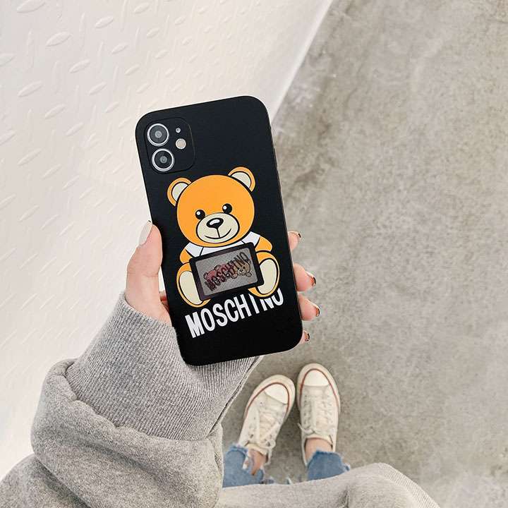 Moschino iphone12mini ケース