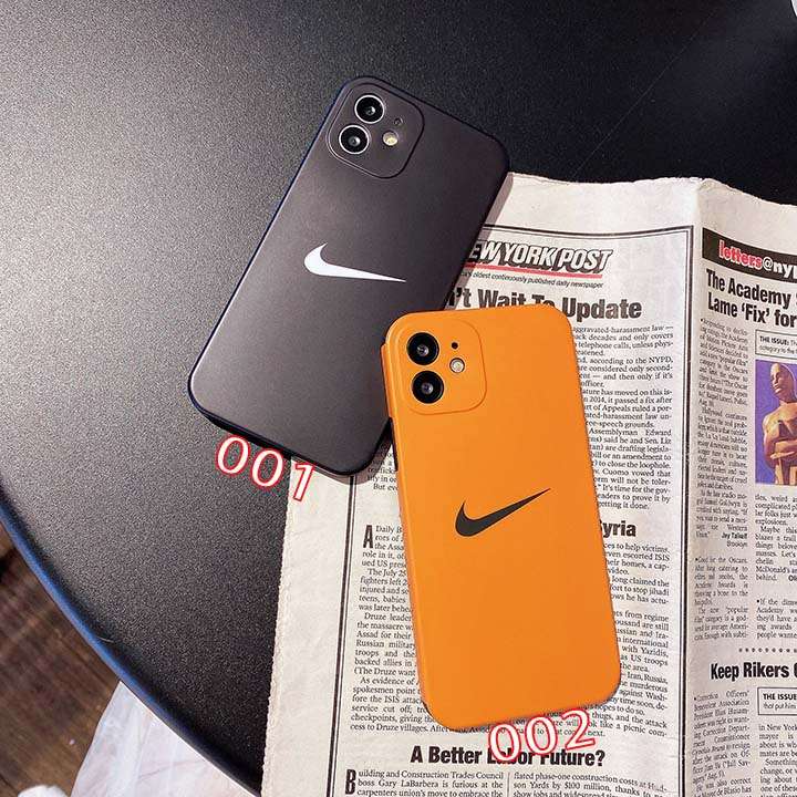iphone8プラスシンプル風Nikeカバー